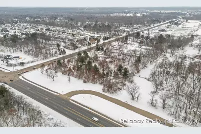 6130 W River Drive NE, Belmont, MI 49306 - Photo 3