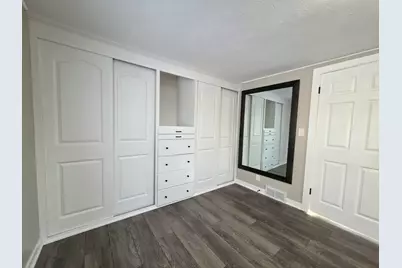 1837 E Stockbridge Avenue, Kalamazoo, MI 49001 - Photo 13