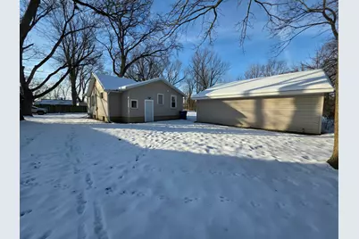 1837 E Stockbridge Avenue, Kalamazoo, MI 49001 - Photo 9