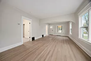 1022 Kenneth St, Muskegon, MI 49442 - Photo 7