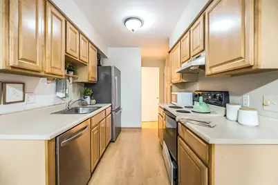 2938 Roundtree Boulevard, Ypsilanti, MI 48197 - Photo 11