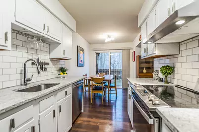 2940 Roundtree Boulevard, Ypsilanti, MI 48197 - Photo 11