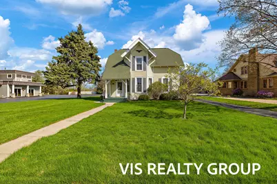 223 E Savidge Street, Spring Lake, MI 49456 - Photo 3