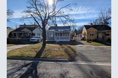 305 S South W, Pontiac, MI 48341 - Photo 3