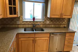 924 E Windemere Ave, Royal Oak, MI 48073 - Photo 29