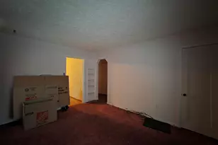 497 Montana Ave, Pontiac, MI 48341 - Photo 11