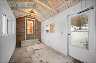 721 N Jefferson St, Lowell, MI 49331 - Photo 27