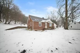 721 N Jefferson St, Lowell, MI 49331 - Photo 3