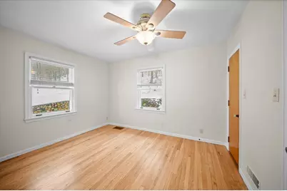 721 N Jefferson Street, Lowell, MI 49331 - Photo 13