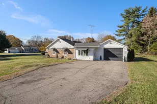 104 Quail St, Battle Creek, MI 49037 - Photo 3