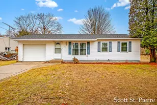 1053 S Livingston St, Whitehall, MI 49461 - Photo 1