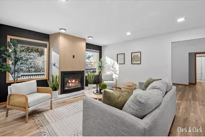 992 N Washington Street SE, Lowell, MI 49331 - Photo 3