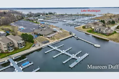 1554 E Harbour Towne Circle #73, Muskegon, MI 49441 - Photo 31