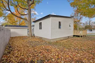 178 Maple St NE, Rockford, MI 49341 - Photo 41