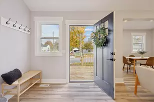 178 Maple St NE, Rockford, MI 49341 - Photo 7