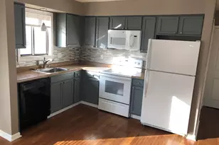 679 Karmada St, Plymouth, MI 48170 - Photo 3