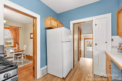 743 Garfield Avenue NW, Grand Rapids, MI 49504 - Photo 17