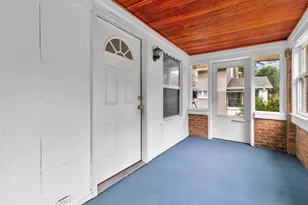 1047 Eastern Ave NE, Grand Rapids, MI 49503 - Photo 5