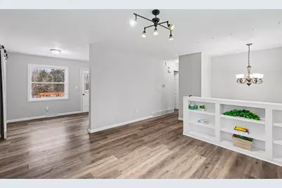 582 W Tuttle Road, Ionia, MI 48846 - Photo 5