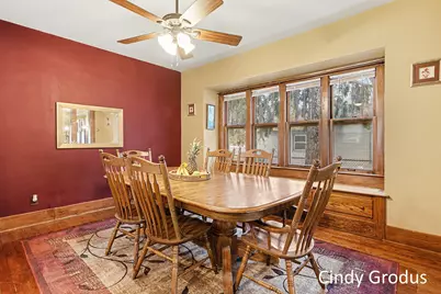 49 W Main Avenue, Zeeland, MI 49464 - Photo 11