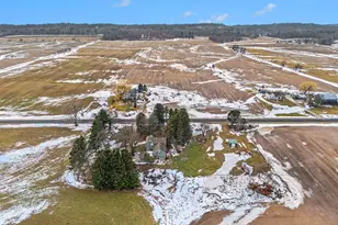 10726 Chase Rd, Montague, MI 49437 - Photo 9