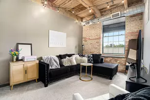 940 Monroe Ave NW, Grand Rapids, MI 49503 - Photo 9