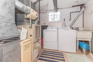 24345 Hanover St, Dearborn Heights, MI 48125 - Photo 33