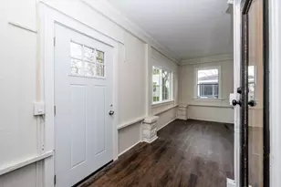 575 Cass St, Benton Harbor, MI 49022 - Photo 5