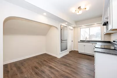 575 Cass Street, Benton Harbor, MI 49022 - Photo 19