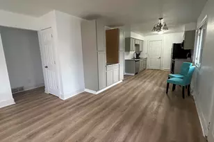 375 Garry St, Coloma, MI 49038 - Photo 9