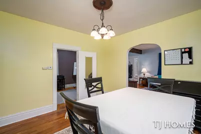 619 Lydia Street NE, Grand Rapids, MI 49503 - Photo 11