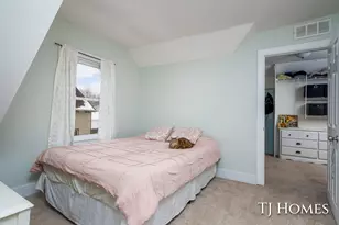 619 Lydia St NE, Grand Rapids, MI 49503 - Photo 23