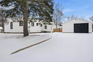 201 Grafton Ave, Alma, MI 48801 - Photo 25