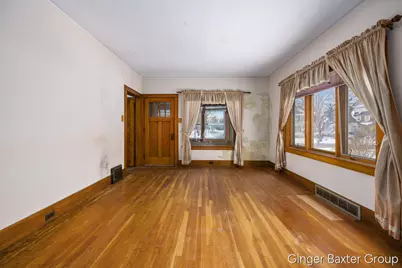 125 E 22nd Street, Holland, MI 49423 - Photo 3