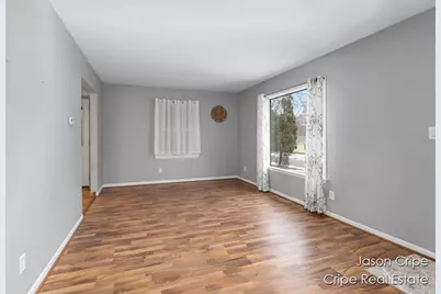 1365 Lancaster Avenue NW, Grand Rapids, MI 49504 - Photo 5