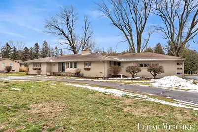 296 Henry Street, Coopersville, MI 49404 - Photo 3