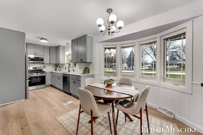 296 Henry Street, Coopersville, MI 49404 - Photo 7