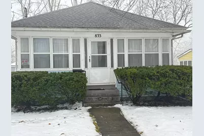 833 Backus Street, Jackson, MI 49202 - Photo 1