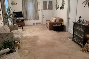 833 Backus St, Jackson, MI 49202 - Photo 3