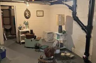 833 Backus St, Jackson, MI 49202 - Photo 11