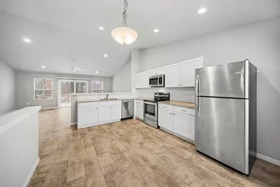 2520 Woodridge Drive, Adrian, MI 49221 - Photo 11