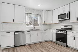 516 Catherine St, Otsego, MI 49078 - Photo 9