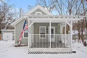 516 Catherine St, Otsego, MI 49078 - Photo 3