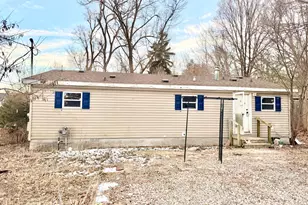 813 McCourtie St, Kalamazoo, MI 49008 - Photo 1