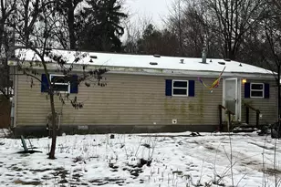 813 McCourtie St, Kalamazoo, MI 49008 - Photo 1