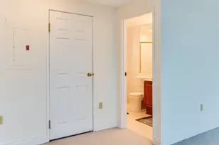99 Campau Cir NW, Grand Rapids, MI 49503 - Photo 17
