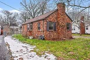 1221 Cambridge Dr, Kalamazoo, MI 49001 - Photo 27