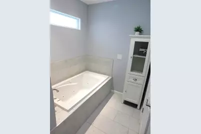 220 S Division Street, Zeeland, MI 49464 - Photo 39