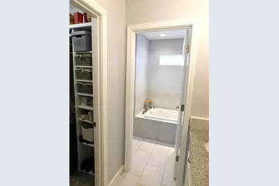 220 S Division Street, Zeeland, MI 49464 - Photo 35