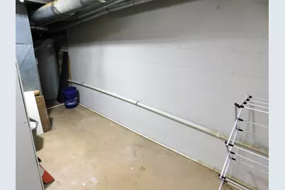 220 S Division Street, Zeeland, MI 49464 - Photo 63